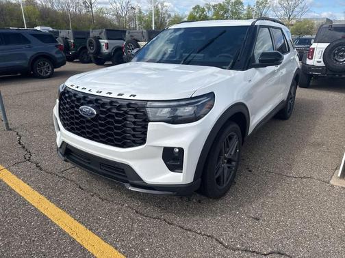 White 2026 Ford Explorer ST-Line
