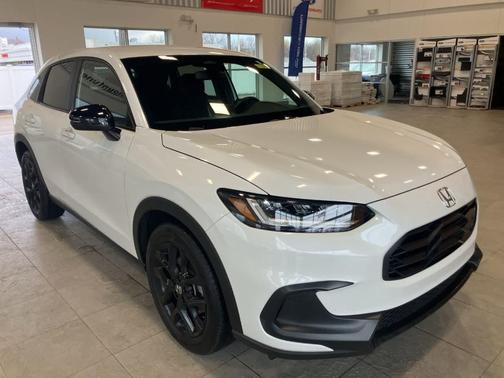 Platinum White Pearl 2023 Honda HR-V Sport
