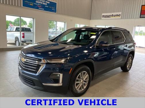 2022 Chevrolet Traverse LT Cloth