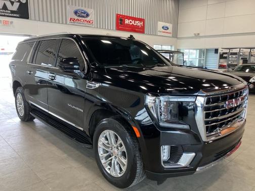 2021 GMC Yukon XL SLT