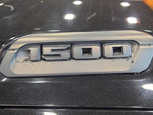 Diamond Black 2019 RAM 1500 Big Horn