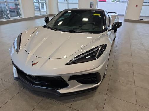 Silver 2020 Chevrolet Corvette Stingray w/2LT
