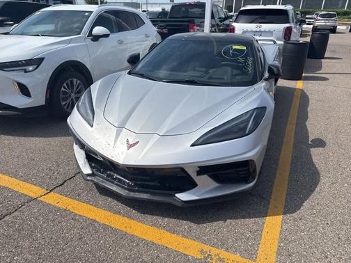 Silver 2020 Chevrolet Corvette Stingray w/2LT