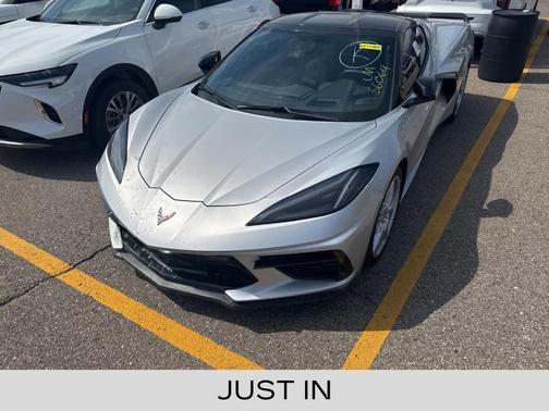 Silver 2020 Chevrolet Corvette Stingray w/2LT