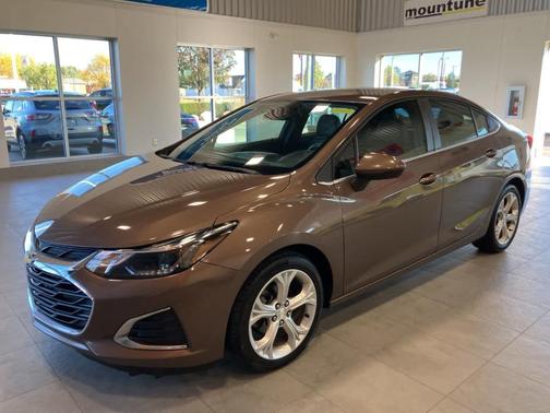 2019 Chevrolet Cruze Premier