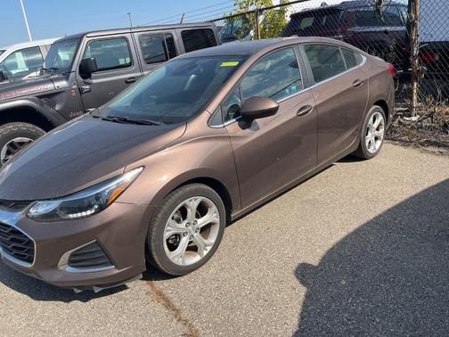 2019 Chevrolet Cruze Premier