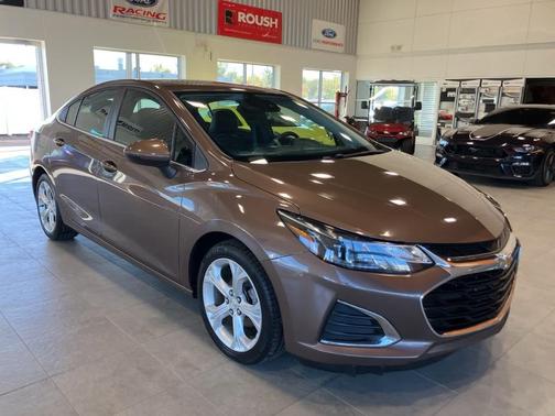 2019 Chevrolet Cruze Premier