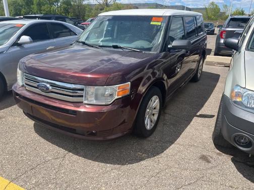 Brown 2010 Ford Flex SE