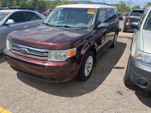 Brown 2010 Ford Flex SE