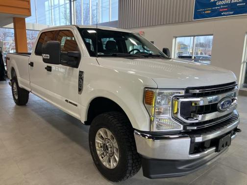 2022 Ford F-350 XLT