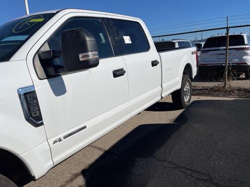 2022 Ford F-350 XLT