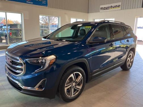 2021 GMC Terrain SLT
