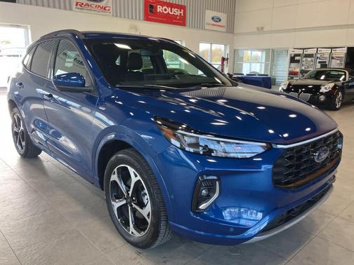 2023 Ford Escape ST-Line Elite