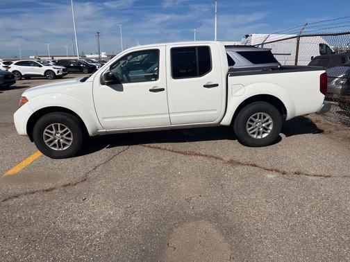 2015 Nissan Frontier SV