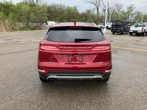 2015 Lincoln MKC Base