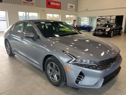 2021 Kia K5 LX