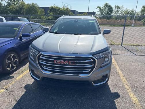 Sterling 2023 GMC Terrain SLT