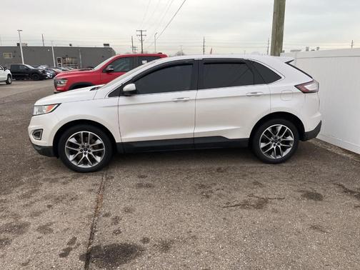 2016 Ford Edge Titanium