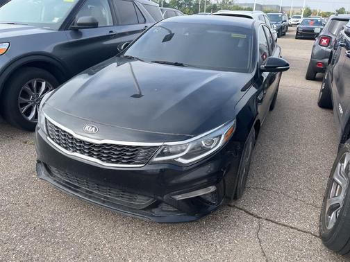 2020 Kia Optima LX