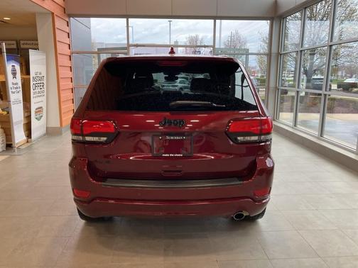 2022 Jeep Grand Cherokee WK Laredo