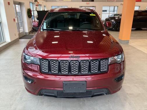 2022 Jeep Grand Cherokee WK Laredo