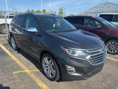 Nightfall Gray Metallic 2020 Chevrolet Equinox Premier w/2LZ