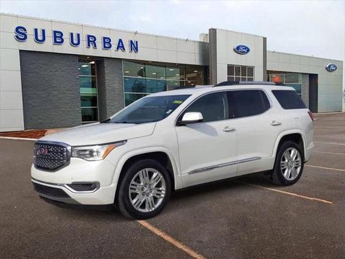 2017 GMC Acadia Denali