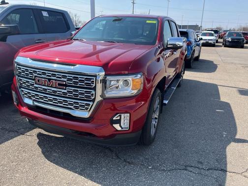 Cayenne Red Tintcoat 2022 GMC Canyon Denali