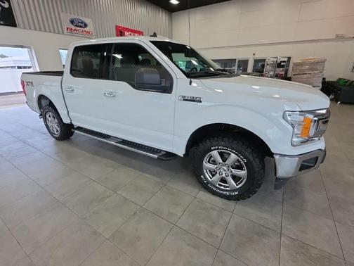 Oxford White 2019 Ford F-150 XLT