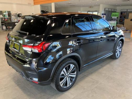 2024 Mitsubishi Outlander Sport ES