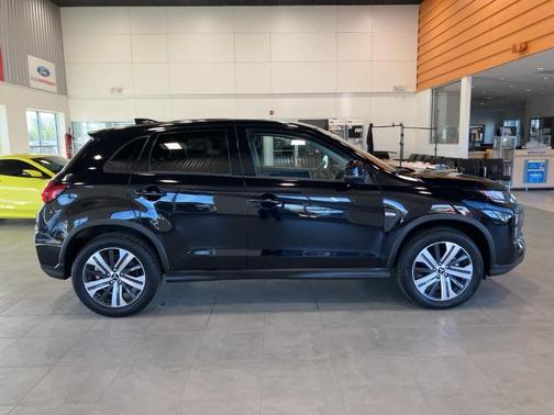 2024 Mitsubishi Outlander Sport ES