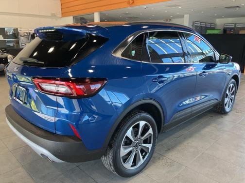 2023 Ford Escape Platinum