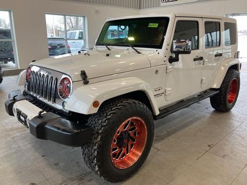 2016 Jeep Wrangler Unlimited Sahara