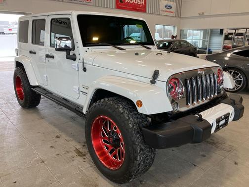 2016 Jeep Wrangler Unlimited Sahara