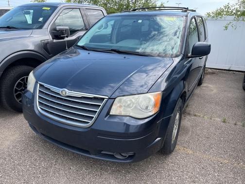 2008 Chrysler Town & Country Touring