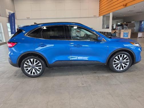 Velocity Blue Metallic 2021 Ford Escape Titanium Hybrid