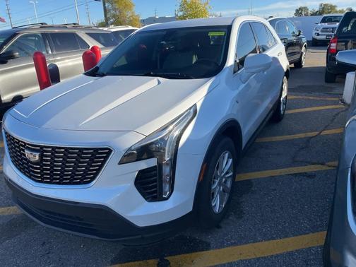 2019 Cadillac XT4 Luxury
