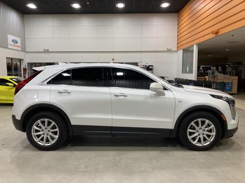 2019 Cadillac XT4 Luxury