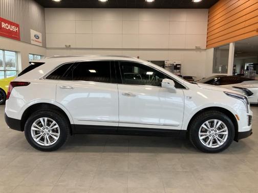 2022 Cadillac XT5 Luxury