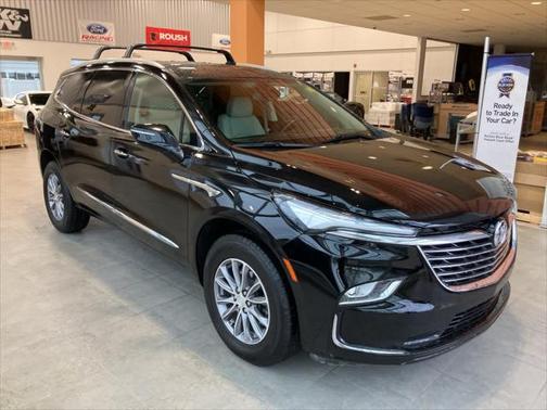 2022 Buick Enclave Essence