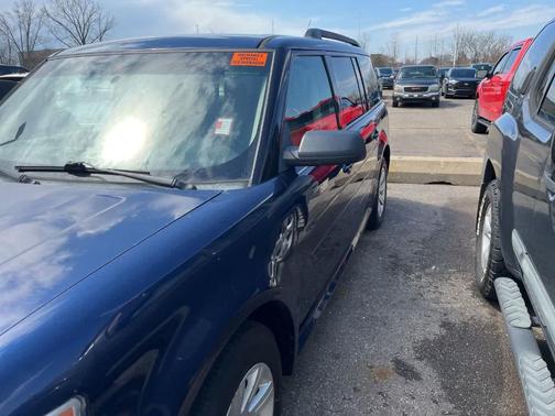 Dark Blue Pearl Metallic 2012 Ford Flex SE