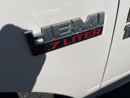 2018 RAM 1500 ST