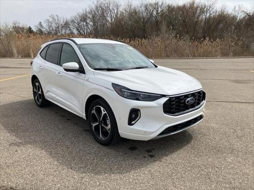 2023 Ford Escape ST-Line Elite