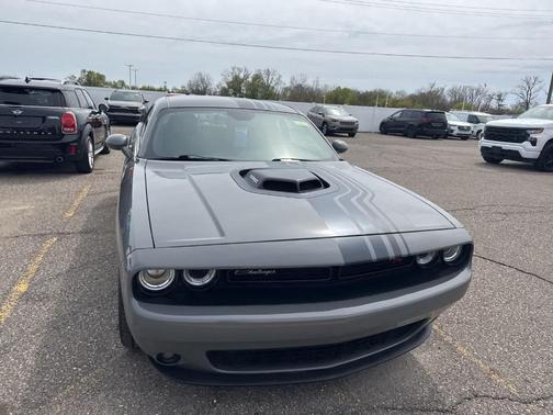 Destroyer Gray Clearcoat 2018 Dodge Challenger R/T