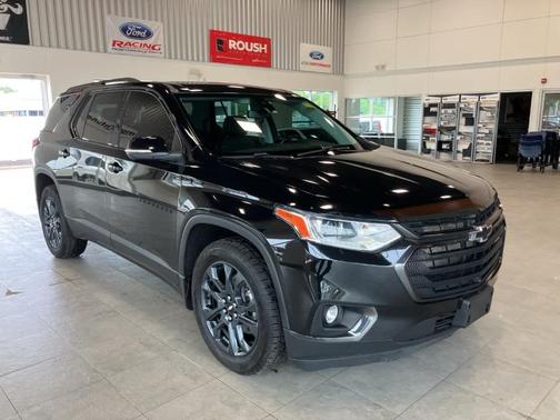 2021 Chevrolet Traverse RS