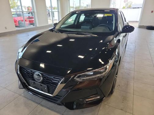 Black 2023 Nissan Sentra SR