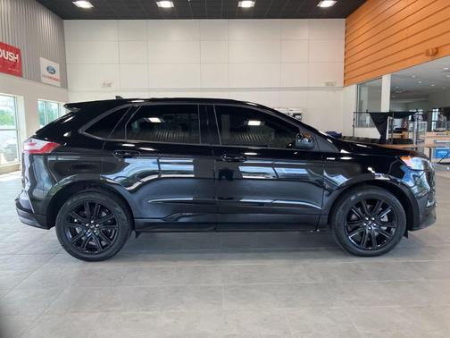 2023 Ford Edge ST-Line