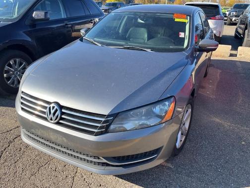 2013 Volkswagen Passat 2.5 SE