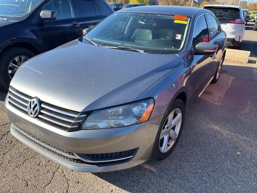 2013 Volkswagen Passat 2.5 SE