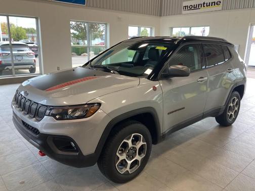 2022 Jeep Compass Trailhawk